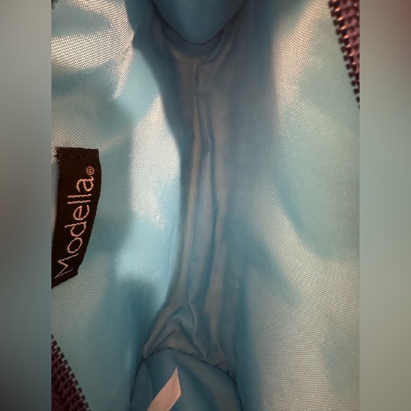 Modella 3 Piece Toiletry Bag Set - Like New - Picture 7 of 14